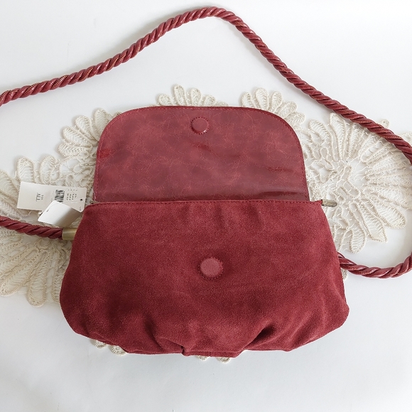 NWT Anthropologie Rust Suede and Patent Leather Pleated Crossbody/clutch - Picture 6 of 11